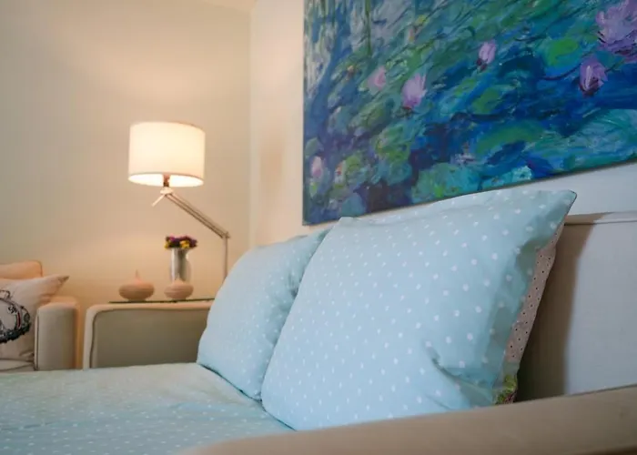 The Lucky Апартаменты